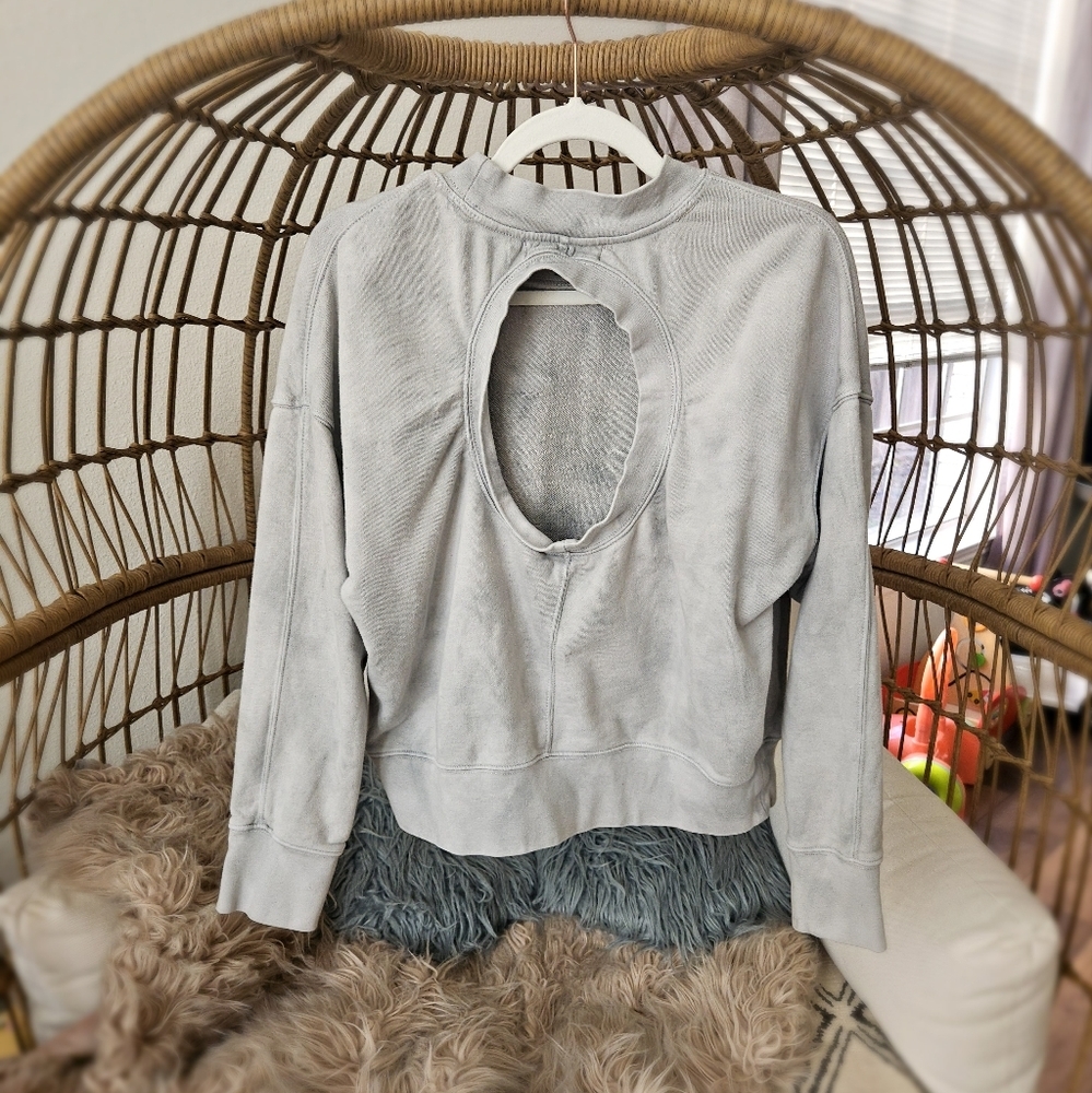 HUDSON sweatshirt with cutout back detail in grey
